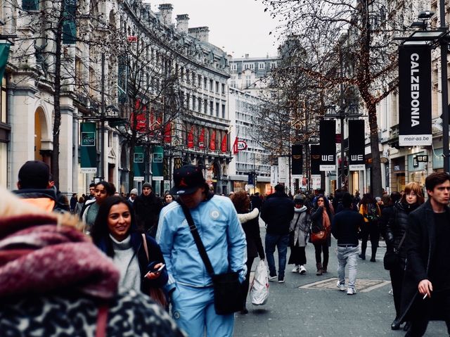 Dazed in Antwerp, the Diamond District