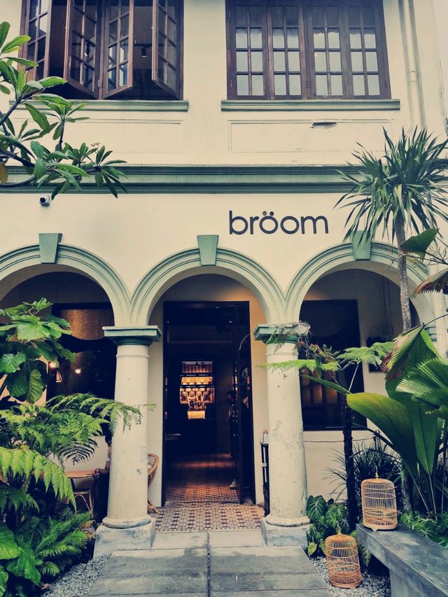 Broom Bakery