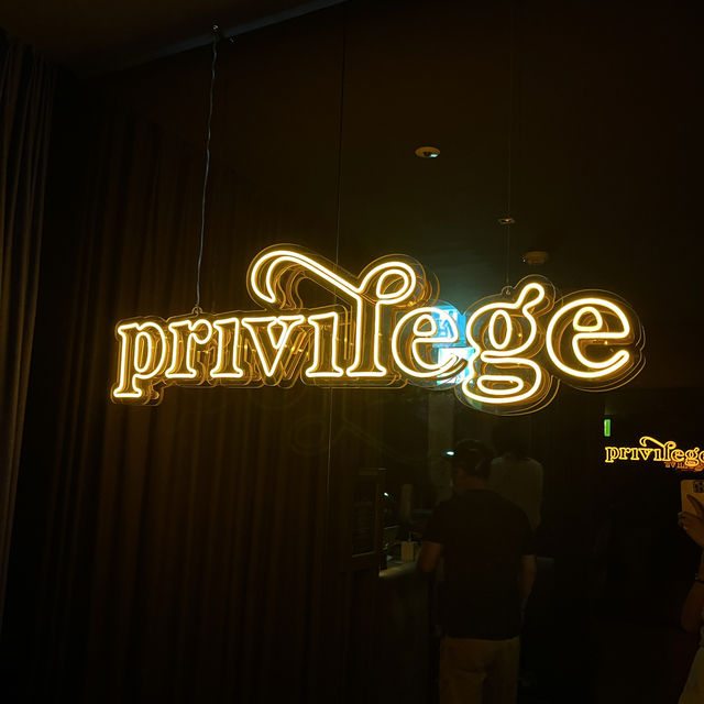 【韓国・ソウル🇰🇷】梨泰院モンドリアンホテルの絶景BAR🥂