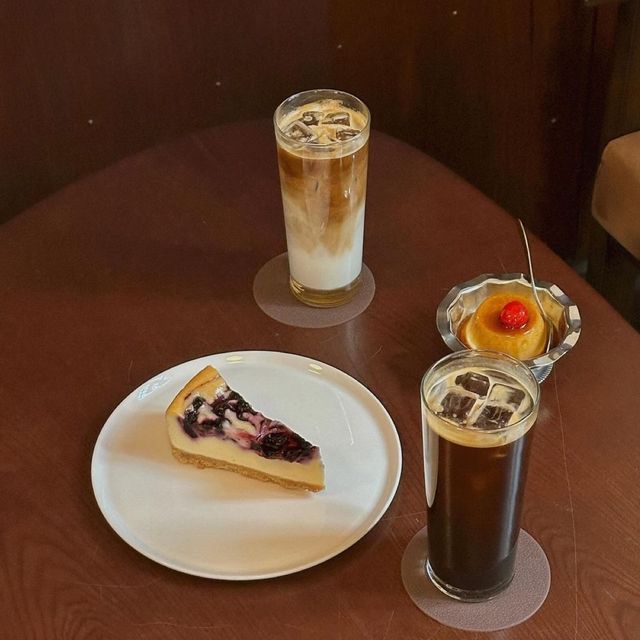 首爾Kitte Cafe：舒適明亮，受歡迎的下午茶聚會地點