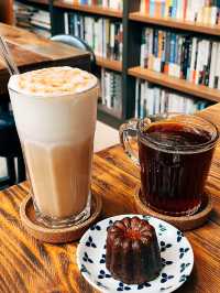 ☕️台北美食探店 X 浮光 BOOKS CAFE 老宅裡的咖啡廳