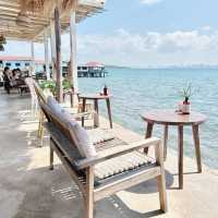 ปล่อยกายปล่อยใจกับคาเฟ่ที่เกาะล้าน