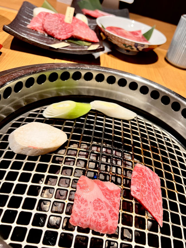 「白色情人節，送朱古力小禮物」