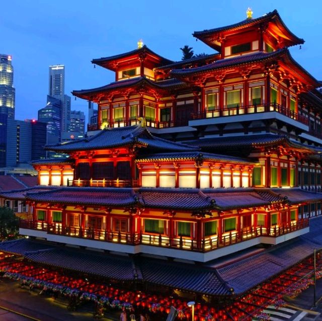 The Buddha Tooth Relic Temple and Museum