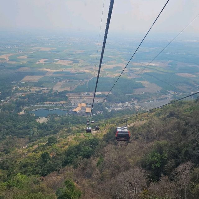 越南死火山🏔~西寧黑婆山坐䌫車🚊遊太陽世界🌞