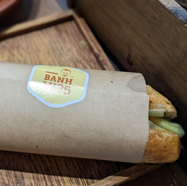 河內老城區中最美味的法式越南麵包：Banh Mi 25