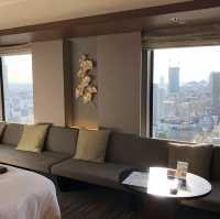 「大阪日航酒店」32層高樓，舒適享受大阪美食、購物和觀光