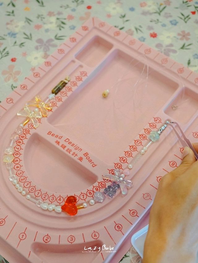 คาเฟ่+workshop studio ร้านสวยยังกับอยู่ Pinterest