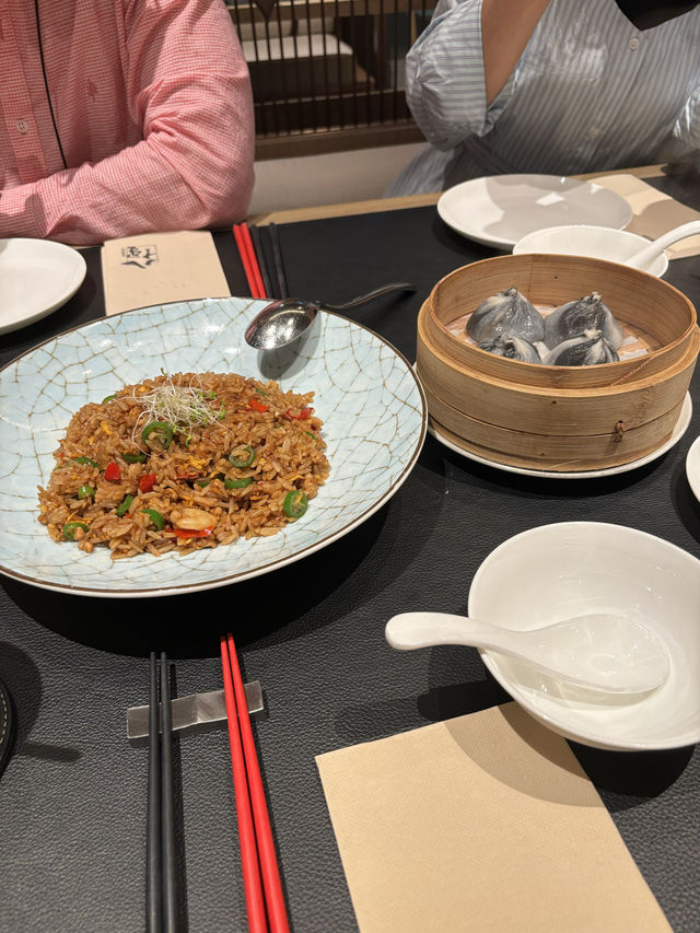 홍콩에 가면 꼭 즐겨야하는 실내 고급 레스토랑 데이트💜