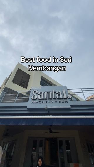 Catch this hot food place! 