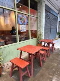 ร้านอาหารง่ายๆ ฉบับนักเรียน ร้านออกรส สกลนคร