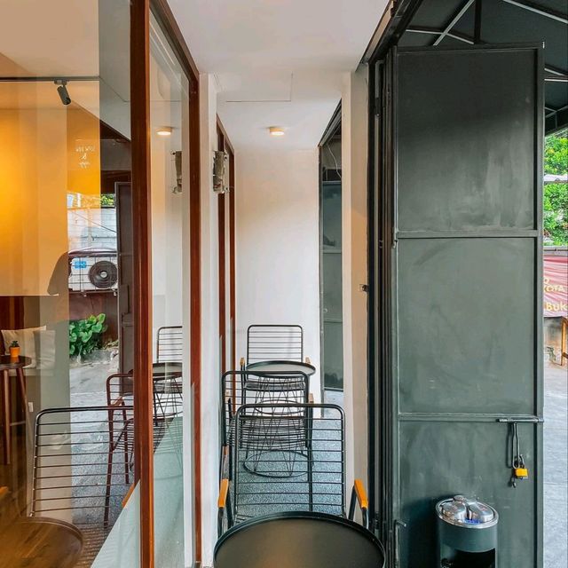 SABANDINA KOFFIE | FROM CIREBON TO JAKARTA,COMFORTABLE PLACE & COZY