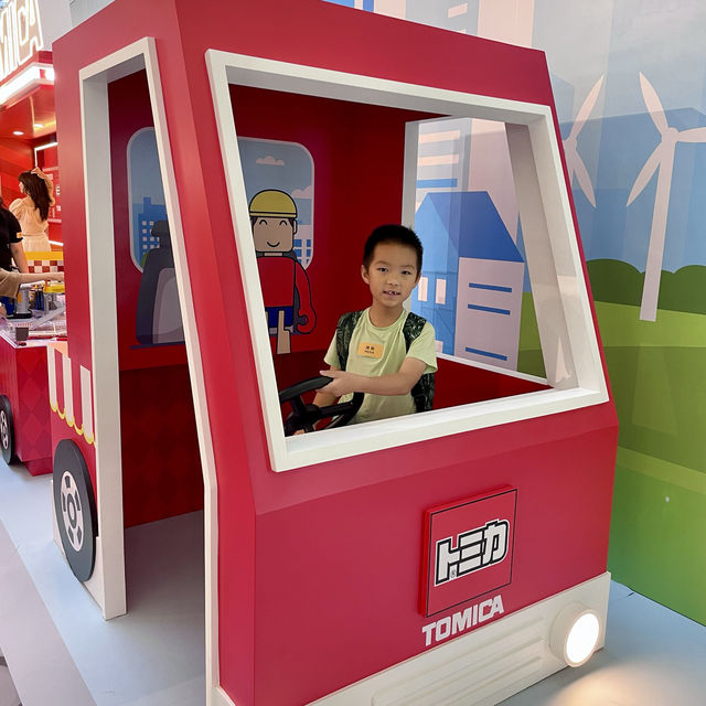 TOMICA 小車手遊樂園