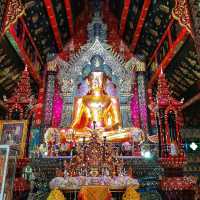 ชมสถาปัตยกรรมล้านนาประยุกต์ที่วัดฝั่งหมิ่น