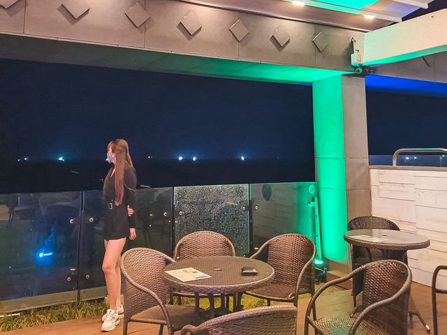 제주 루프탑 수영장을 즐길수있는 예쁜 ‘그라벨호텔’✨