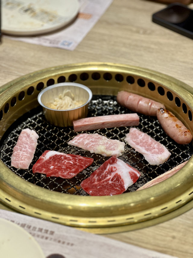  《肉質靚 食物款式多多燒肉店》