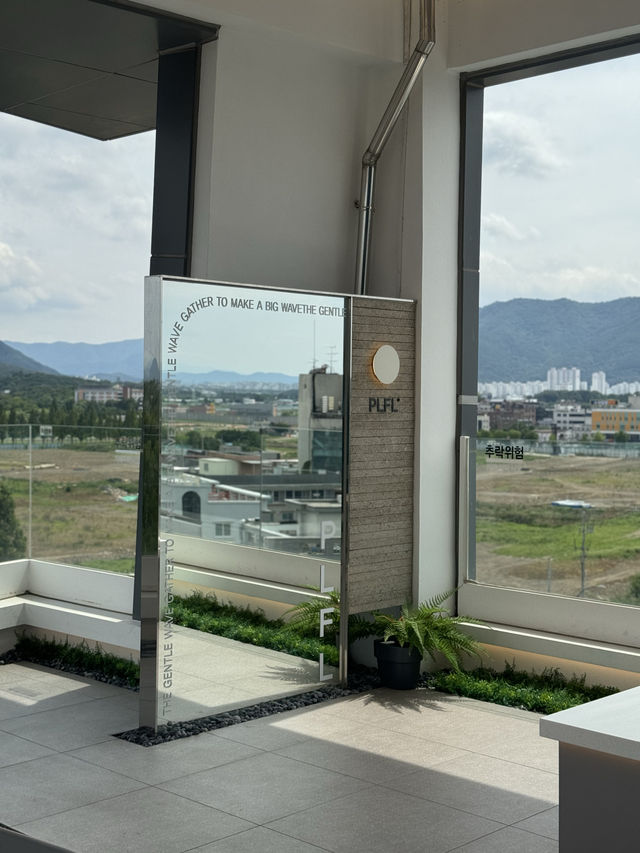 분위기가 좋은 영남대 루프탑 카페 플라플로