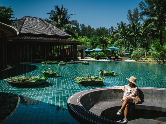  Apsara Beachfront Resort and Villa