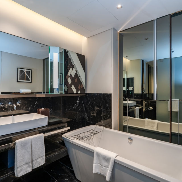 Staycation โรงแรมหรูใจกลางกรุงเทพ🏙️