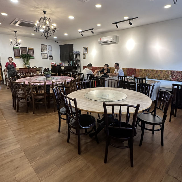Nyonya Willow: A Peranakan Paradise in Bayan Lepas