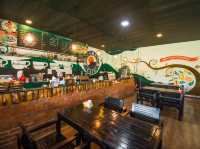 คาเฟ่สวนคะน้าวิวภูเขา กาญจนบุรี