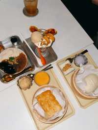 ร้านขนมหวานสำหรับคนนอนดึก “ถ้วยถัง”🍧