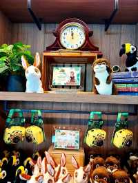 Get Close to Animals at Singapore Zoo