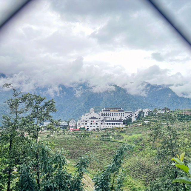 Sapa after Typhoon Yagi - we open ourselves to moment of unexpected beauty and inspiration ❤️