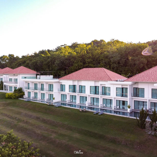 VIVA MONTANE พูลวิลล่าบางเสร่บรรยากาศดี🏠🌳