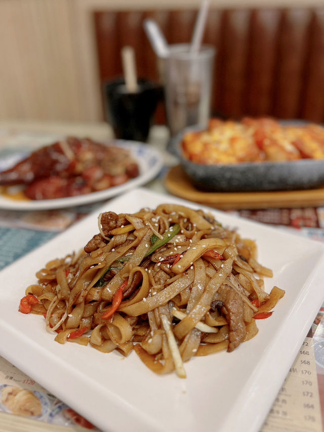 招牌閃令令✨燒鵝髀