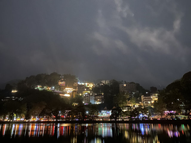 Lakeside Kandy, Sri Lanka 🇱🇰 