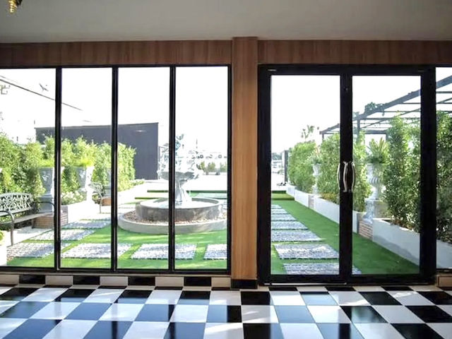The O-Zone Airport Inn โรงแรมใกล้สุวรรณภูมิ