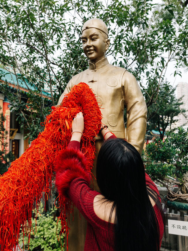 มูจนได้แฟนที่วัดด้ายแดงฮ่องกง วัดหวังต้าเซียน❤️🇭🇰