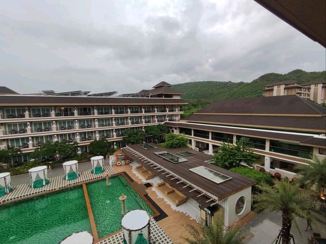 โรงแรม ระดับ 4 ดาว เขาใหญ่ ท่ามกลางโอบกอดขุนเขา