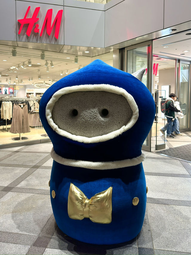 北海道　札幌観光　札幌市中心地の南一条通のイルミネーションが綺麗だったぞ！