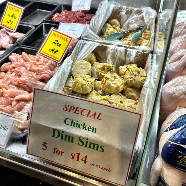 Food hunt at Adelaide Central Market 