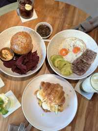 Avocado Heaven: Discover Bali’s Ultimate Green Delight at The Avocado Factory