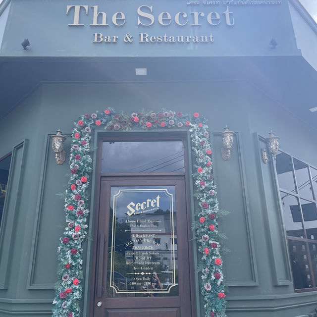 📍 The Secret Bar&Restaurant