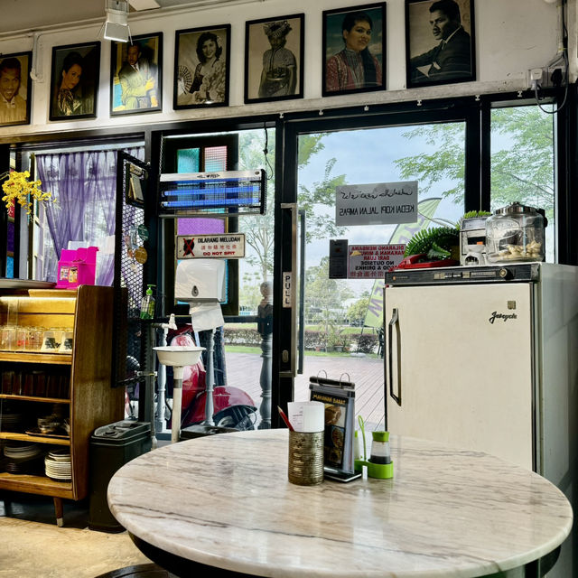 Retro Vibes and Delicious Bites @Cyberjaya