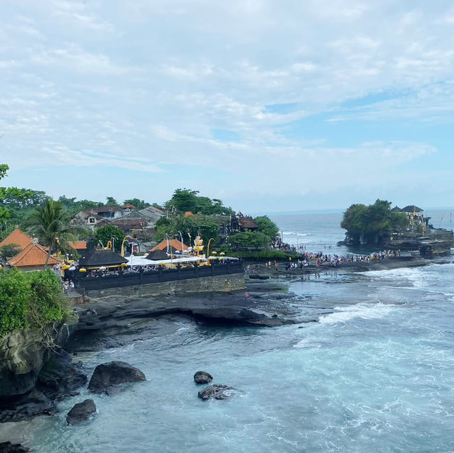 A Sacred Escape: Tanah Lot, Bali 🇮🇩