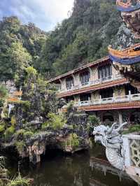 Sam Poh Tong Temple, Ipoh, Malaysia