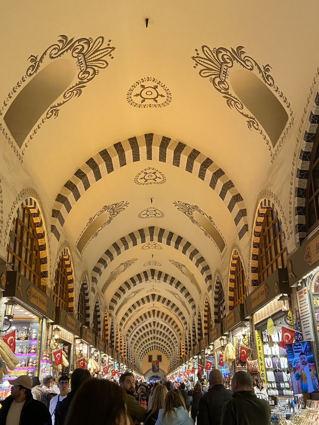 Egyptian Bazaar: A Spice-Filled Bazaar