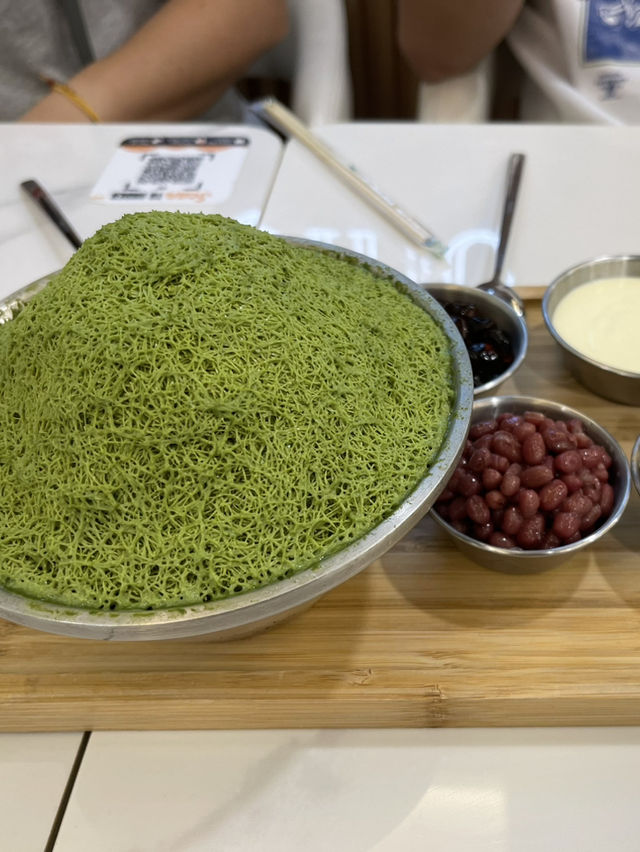 🍰 Sweet Escapes: 8 Must-Try Dessert Spots in Kuala Lumpur 🍩🍨