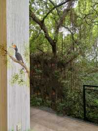 Urban Oasis Where Nature and Creativity Collide: The LINC KL