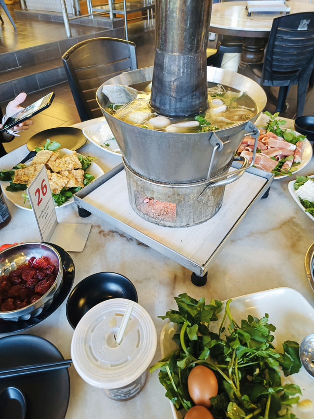 Hotpot and Highlands: A Perfect Match