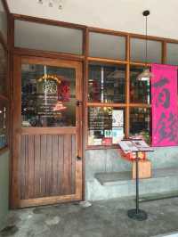 Charming Corners and Comfort Food