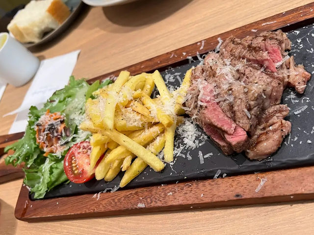 Harbor Bread Cafe ร้านขนมปังอร่อยโกเบ