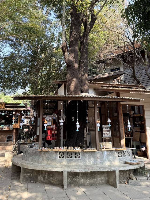 📍เดินกิน เดินเล่นสวยๆเพลินๆ ที่บ้านข้างวัด