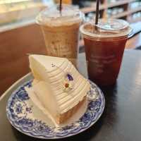 คาเฟ่สุดชิค ใกล้มหาลัยเชียงใหม่ ✨