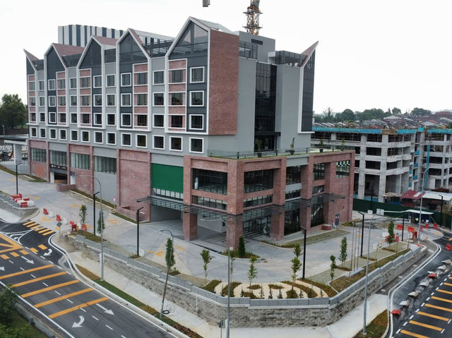 Minimalist Newly Built 3Star Hotel Best in Town